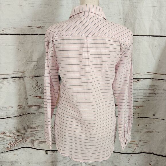 Ash & Ember The Belmont Button Down Top Size Small NWT - Picture 3 of 7